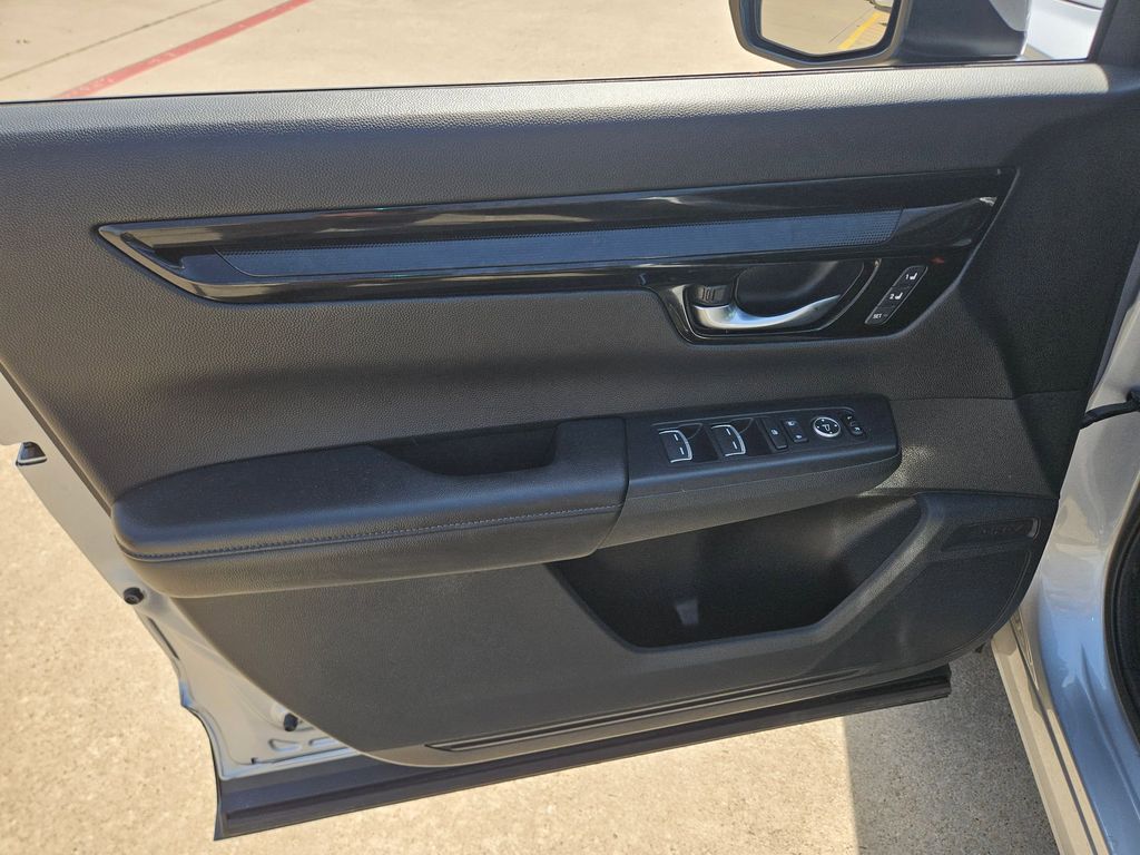 Thumbnail: 2025 Honda CR-V - 14