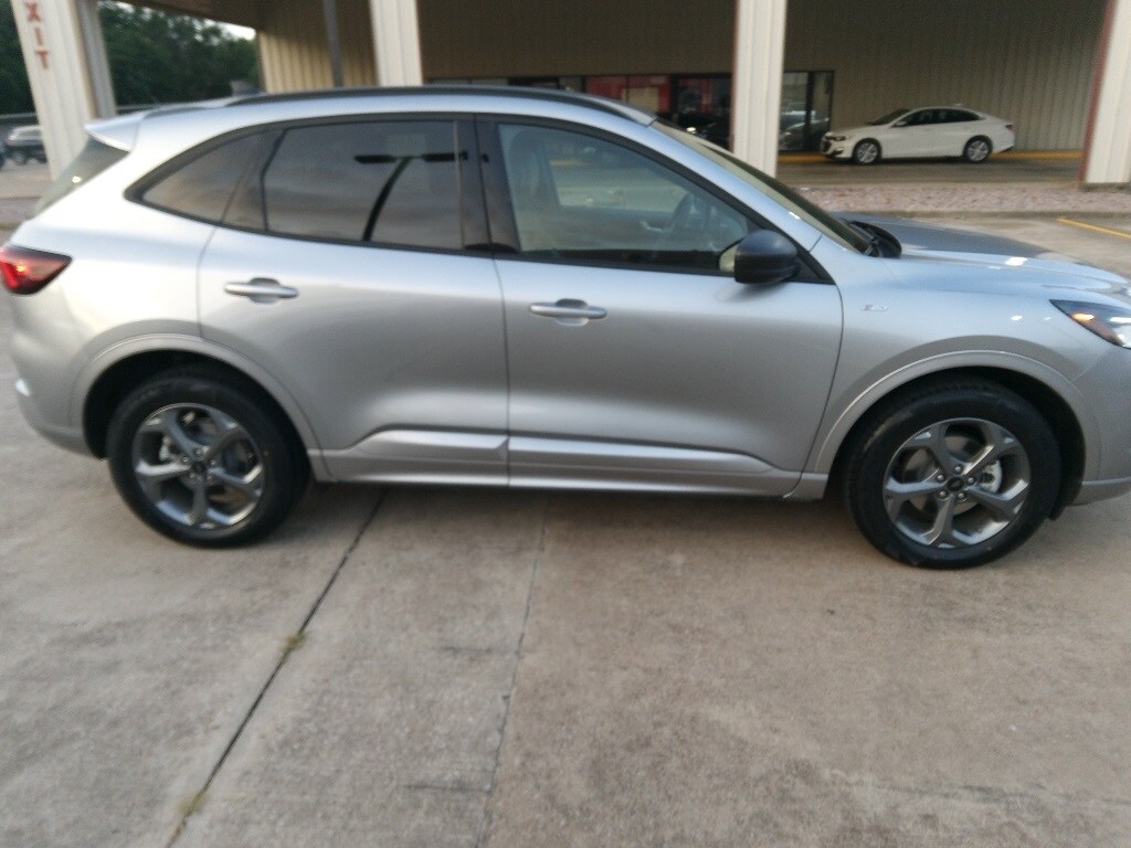 Thumbnail: 2024 Ford Escape - 7