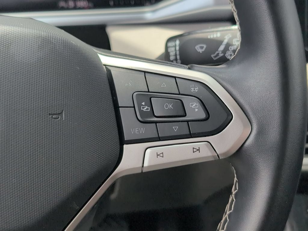 2025 Volkswagen Taos SE - Photo 21