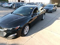 2024 Chevrolet Malibu LT -
                Irving, TX