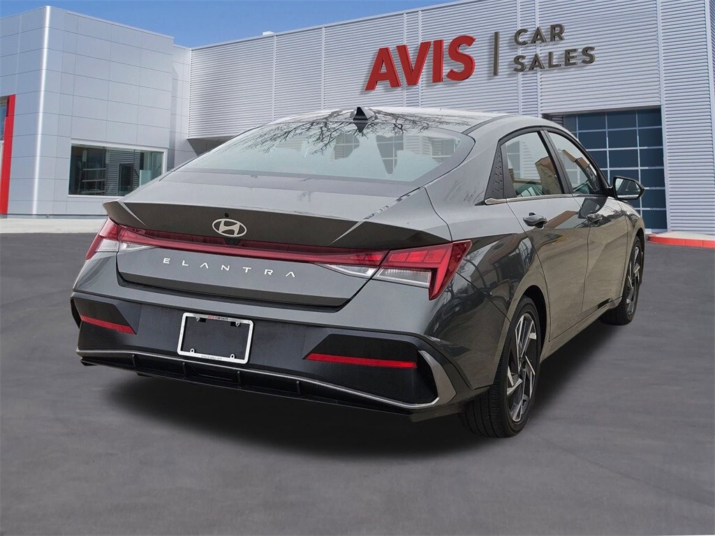 Thumbnail: 2025 Hyundai Elantra - 6