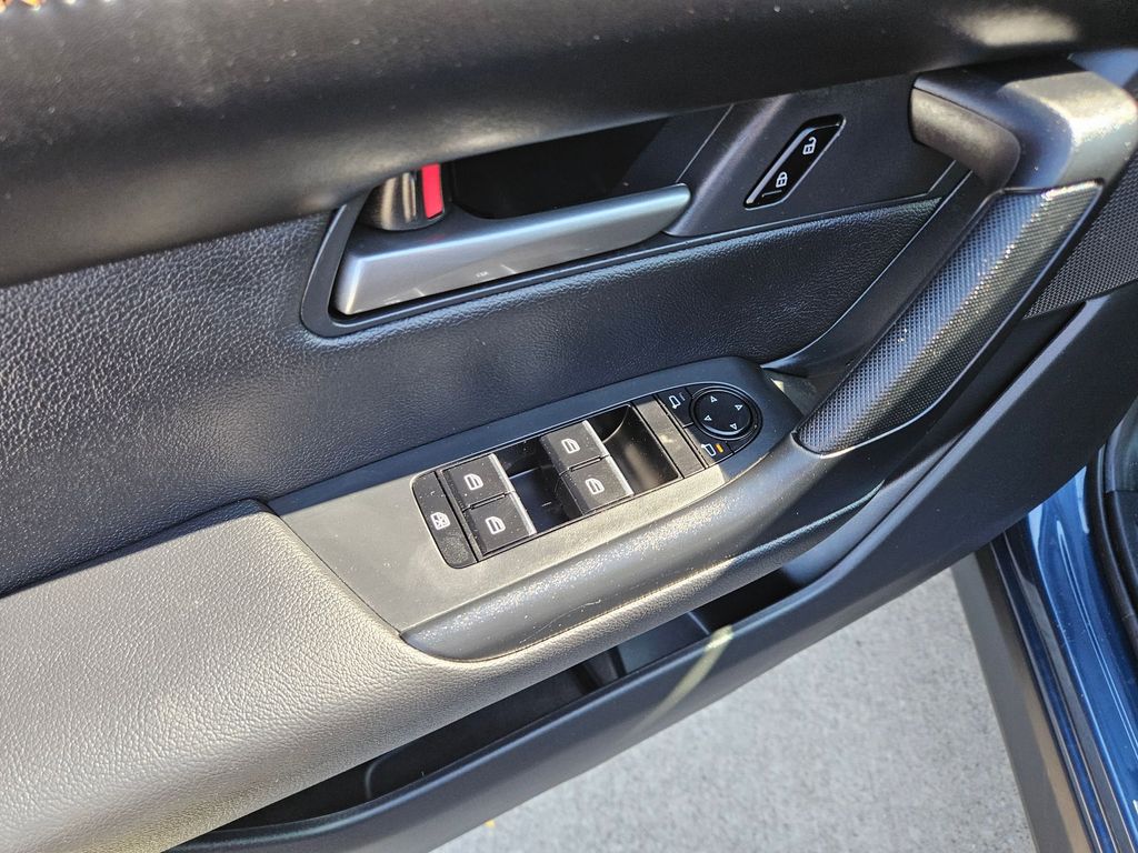 Thumbnail: 2025 Mazda CX-50 - 15