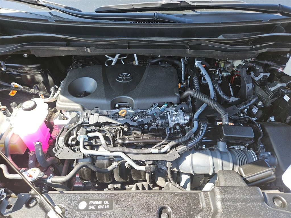 Thumbnail: 2025 Toyota Sienna - 23