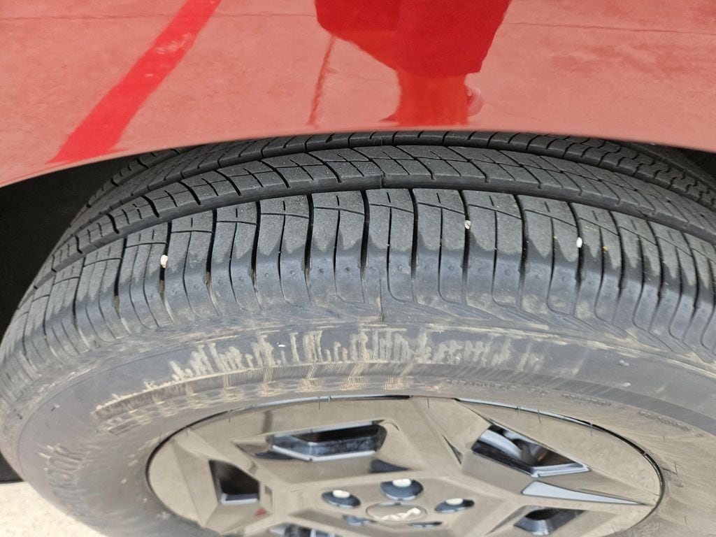 Thumbnail: 2025 Kia Carnival - 26