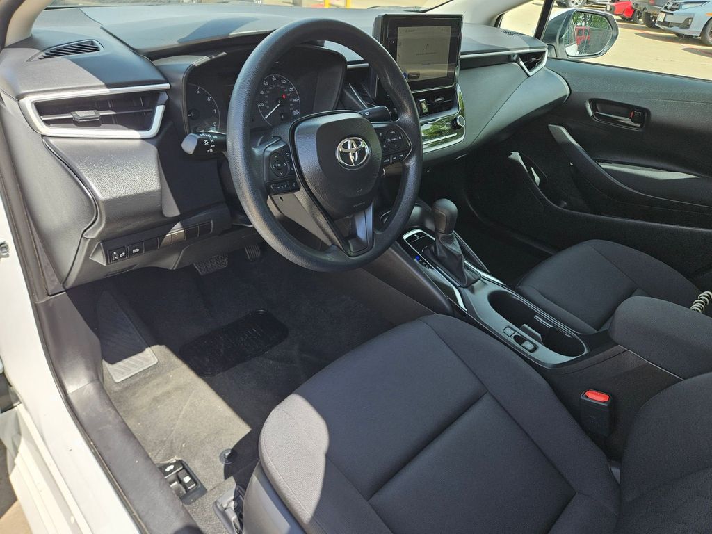 Thumbnail: 2025 Toyota Corolla - 13