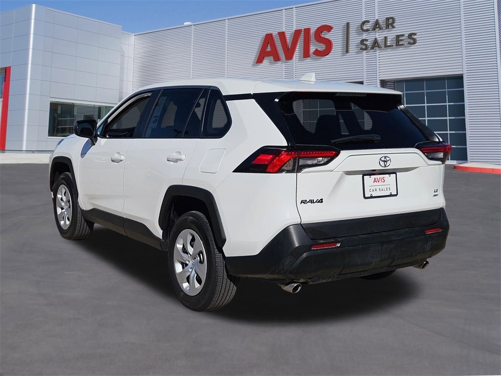 Thumbnail: 2024 Toyota RAV4 - 3