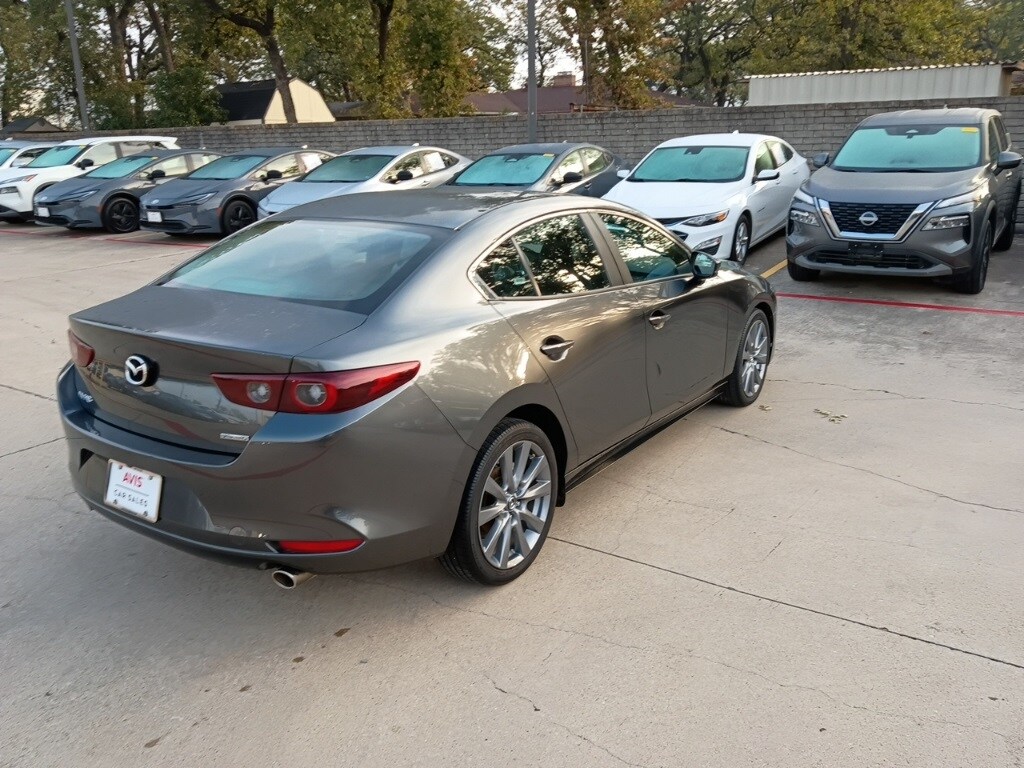 Thumbnail: 2025 Mazda Mazda3 - 10