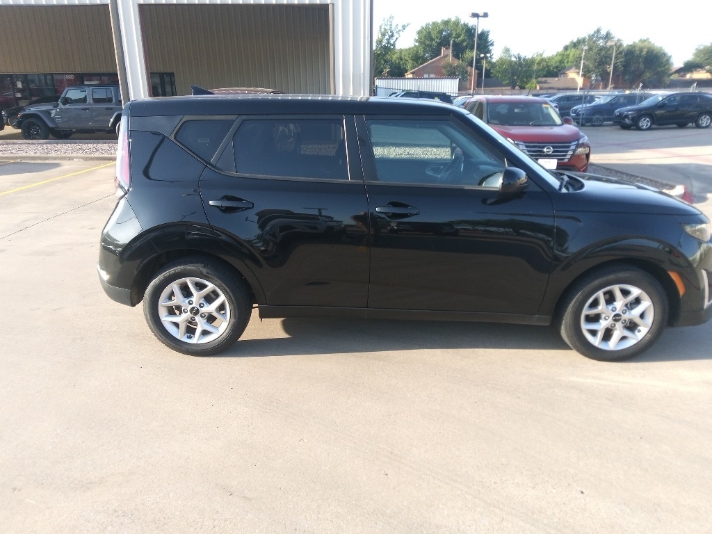 Thumbnail: 2024 Kia Soul - 7