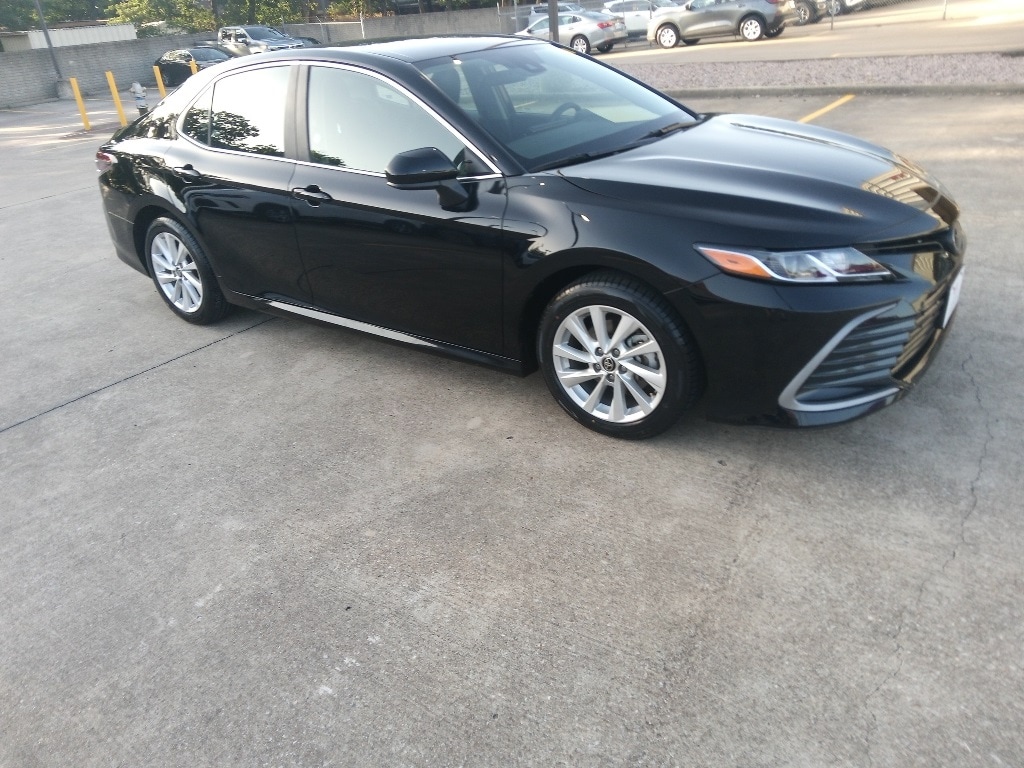 Thumbnail: 2024 Toyota Camry - 8