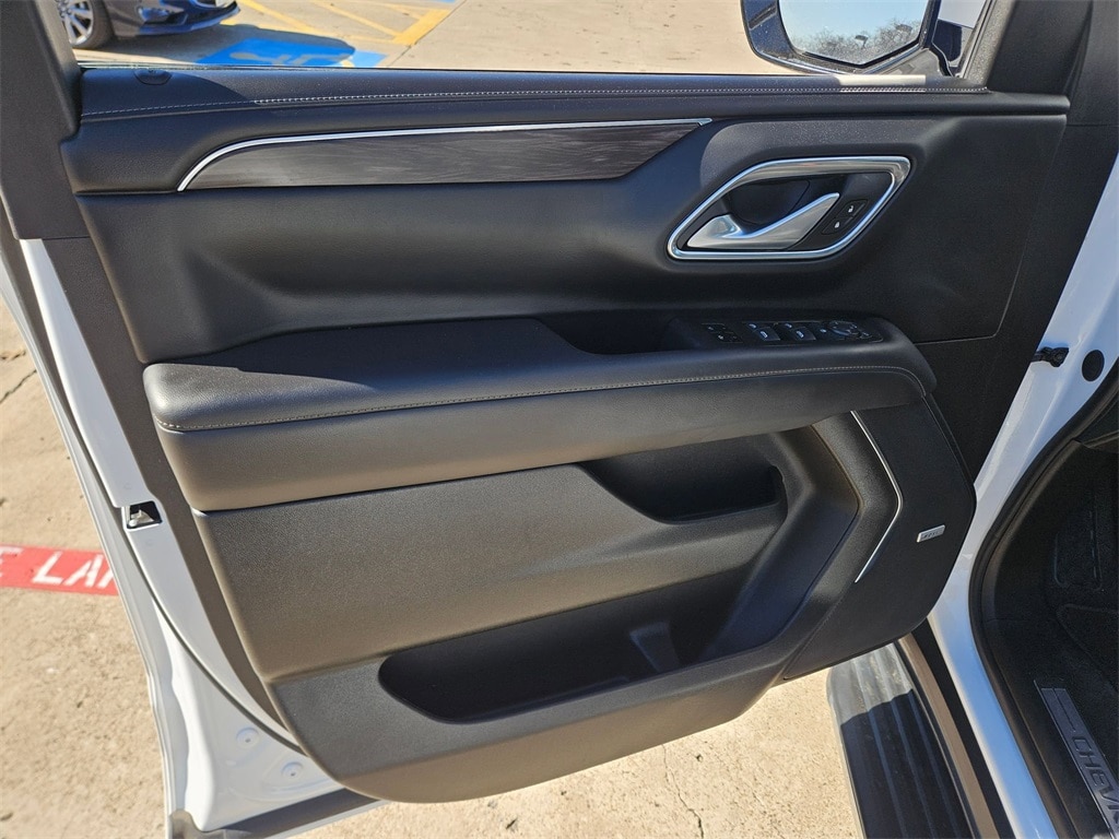 Thumbnail: 2024 Chevrolet Tahoe - 14