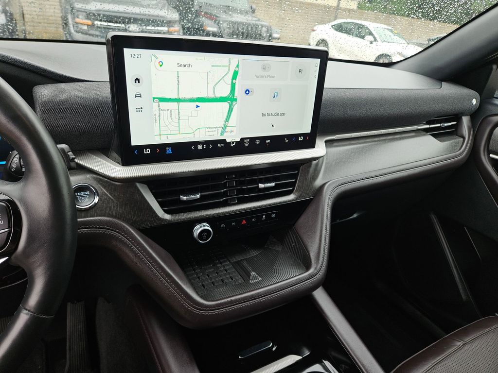 Thumbnail: 2025 Ford Explorer - 20