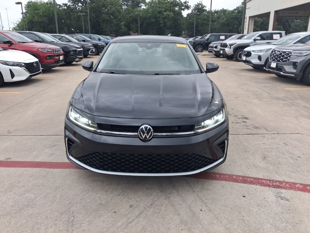 Thumbnail: 2025 Volkswagen Jetta - 5