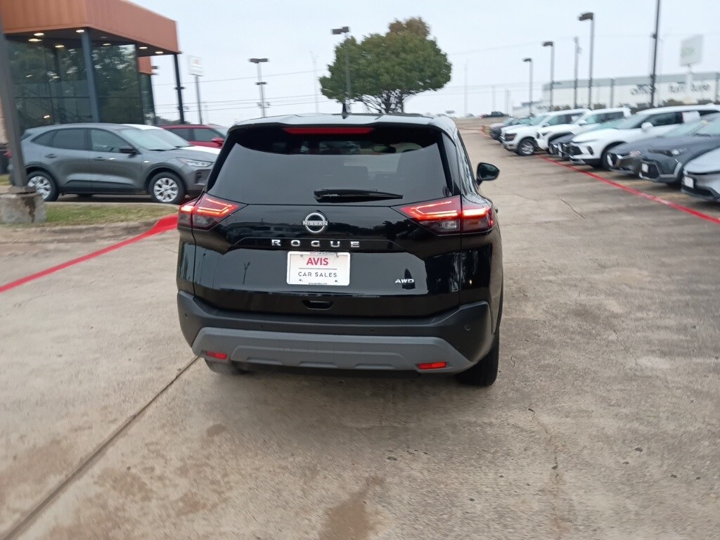 Thumbnail: 2023 Nissan Rogue - 6