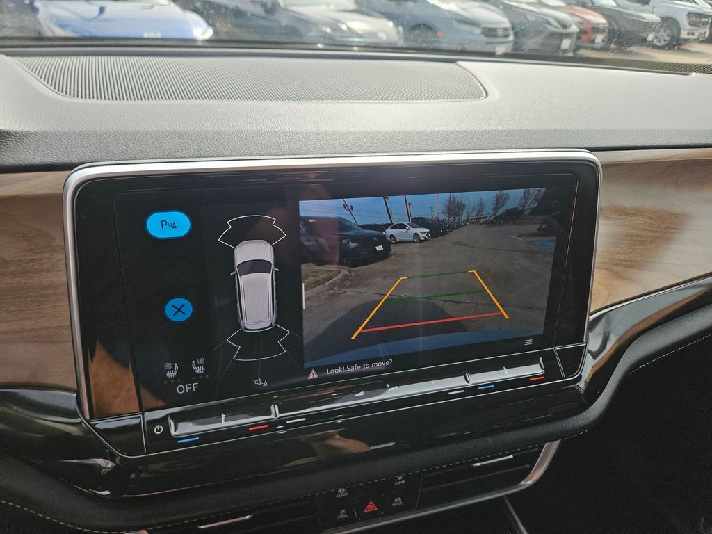 Thumbnail: 2025 Volkswagen Atlas - 22