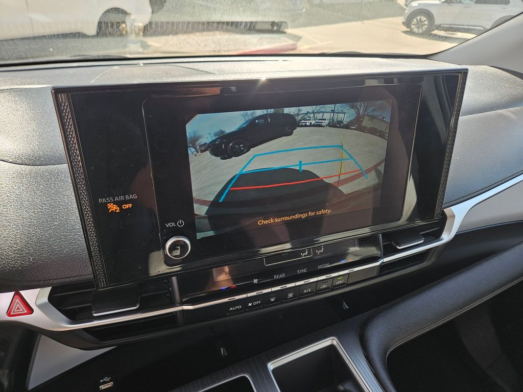 Thumbnail: 2025 Toyota Sienna - 22