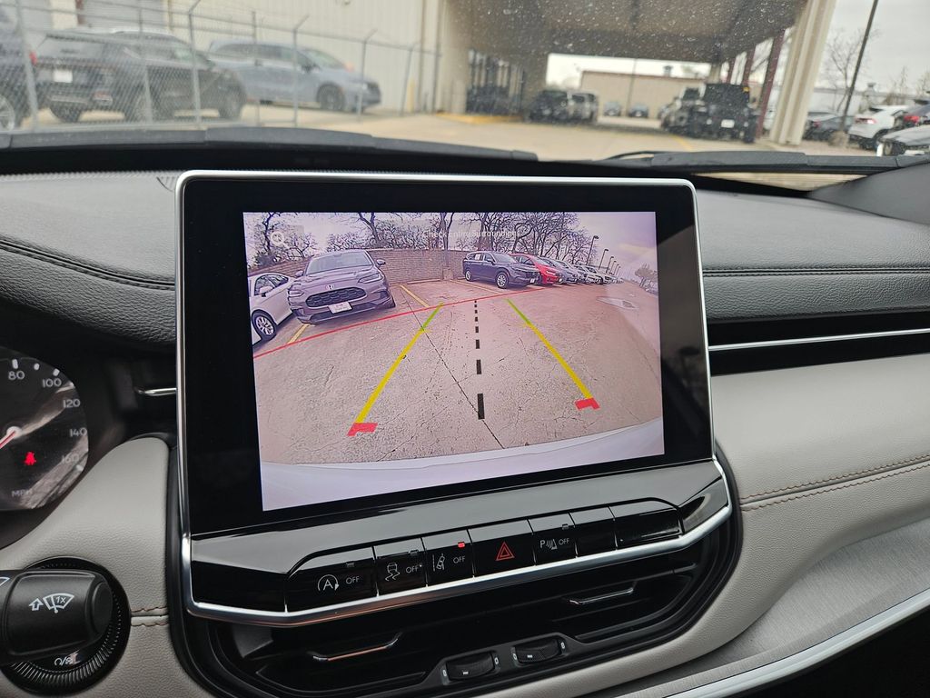 Thumbnail: 2025 Jeep Compass - 22