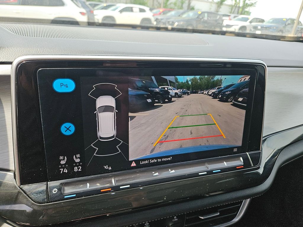 Thumbnail: 2025 Volkswagen Atlas - 22