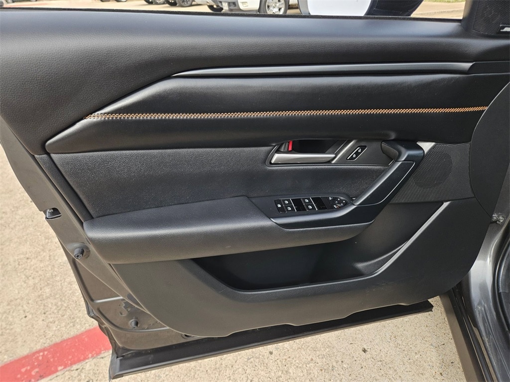 Thumbnail: 2025 Mazda CX-50 - 11