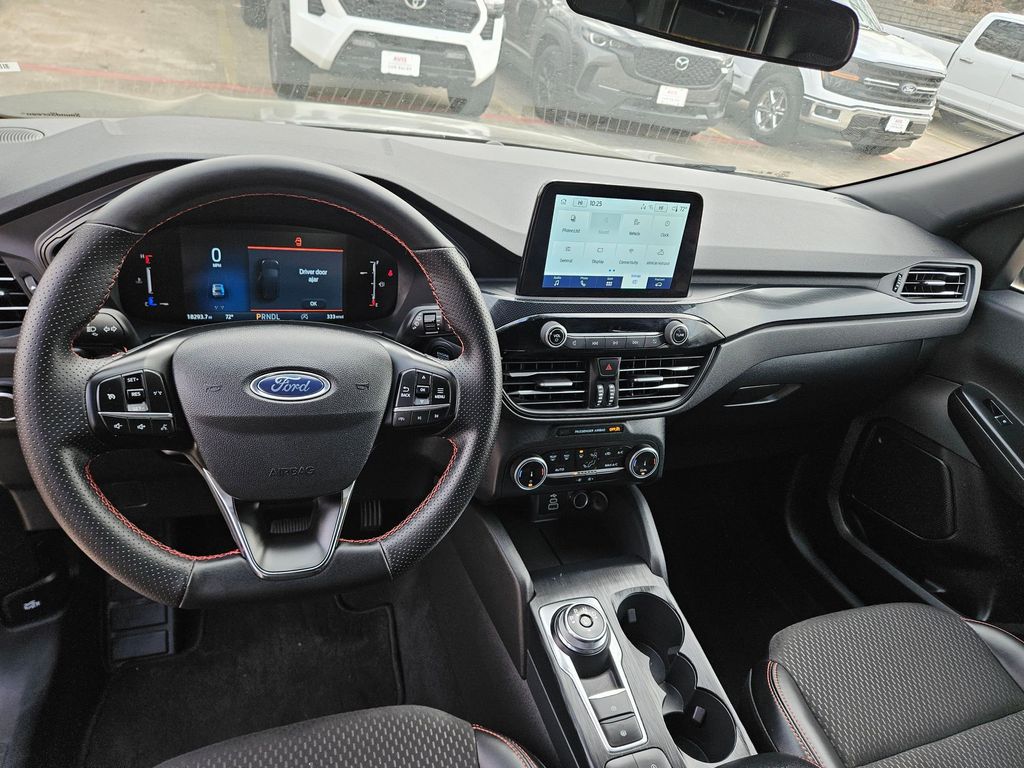 Thumbnail: 2025 Ford Escape - 16