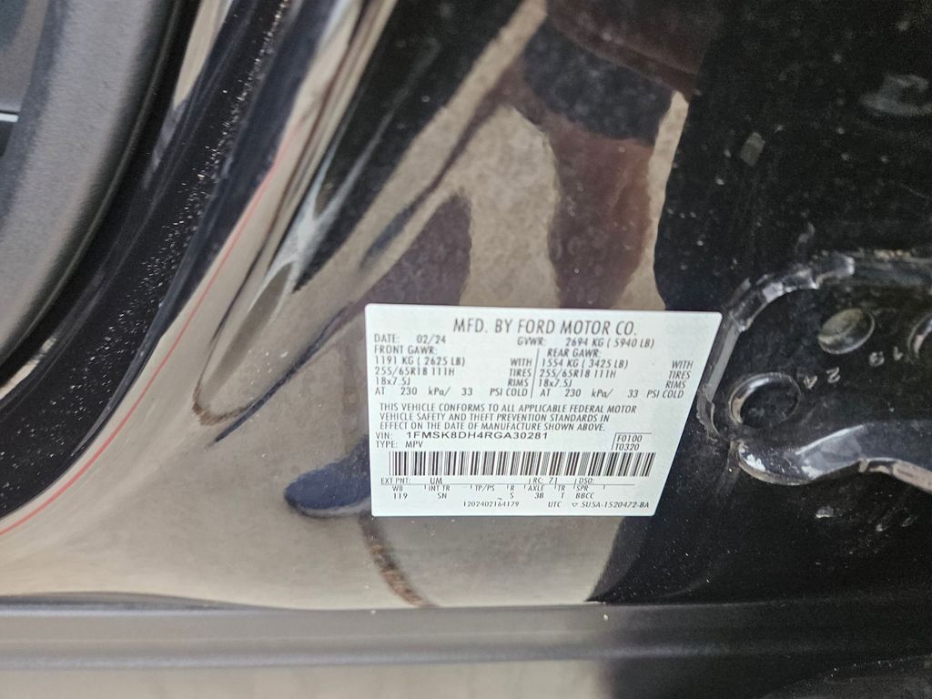 Thumbnail: 2024 Ford Explorer - 30