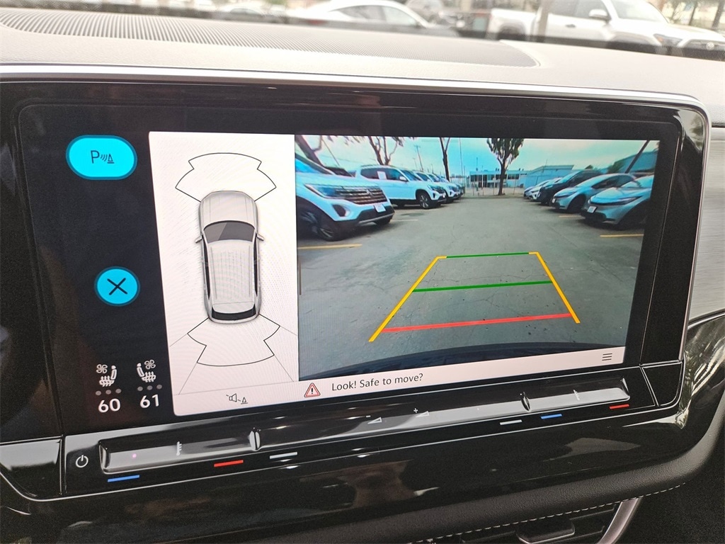 Thumbnail: 2025 Volkswagen Atlas - 22