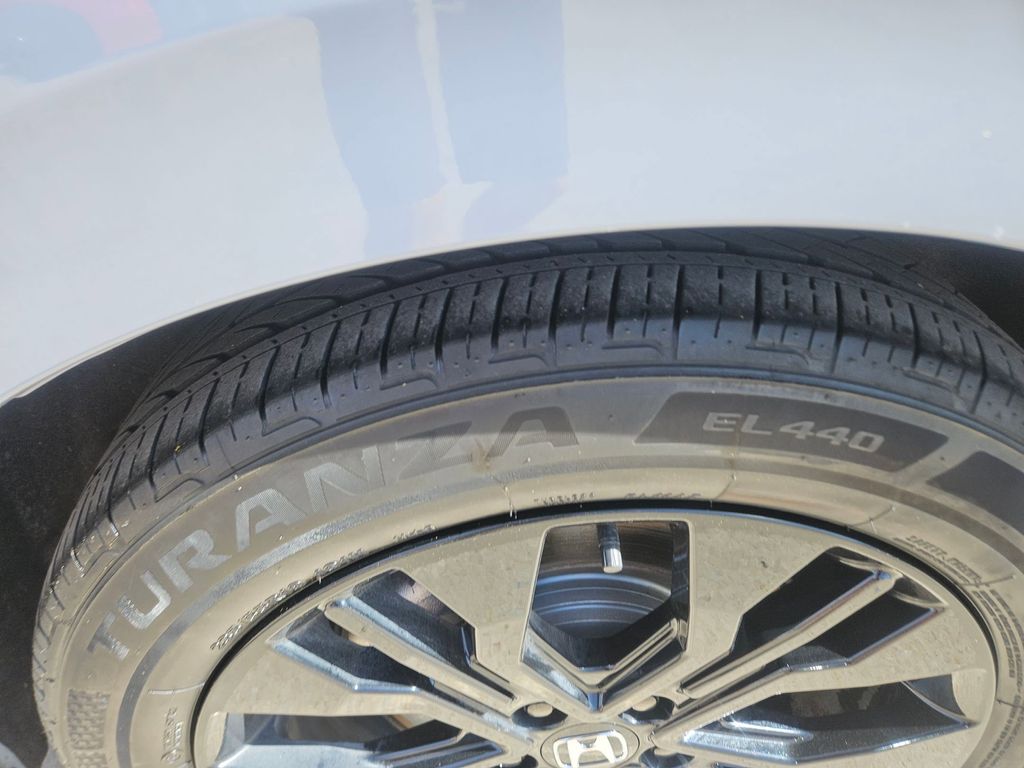 Thumbnail: 2025 Honda Odyssey - 26