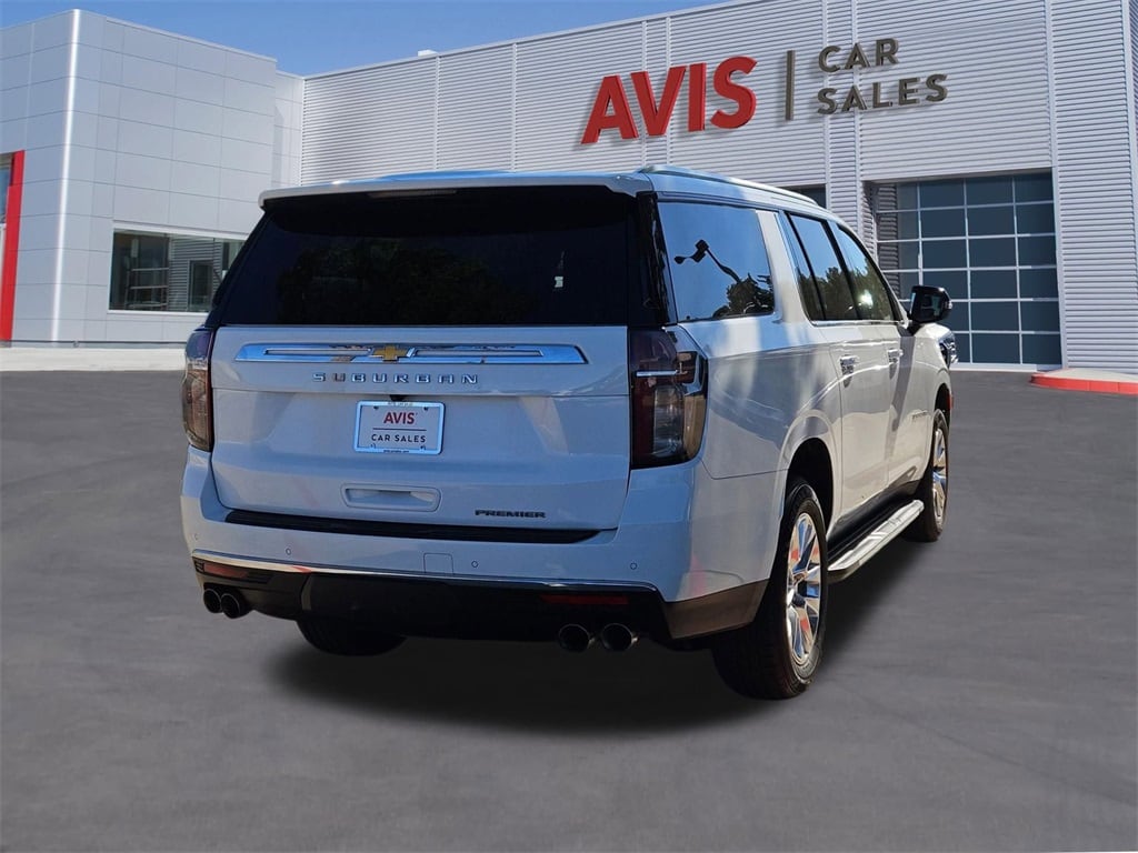 Thumbnail: 2023 Chevrolet Suburban - 5