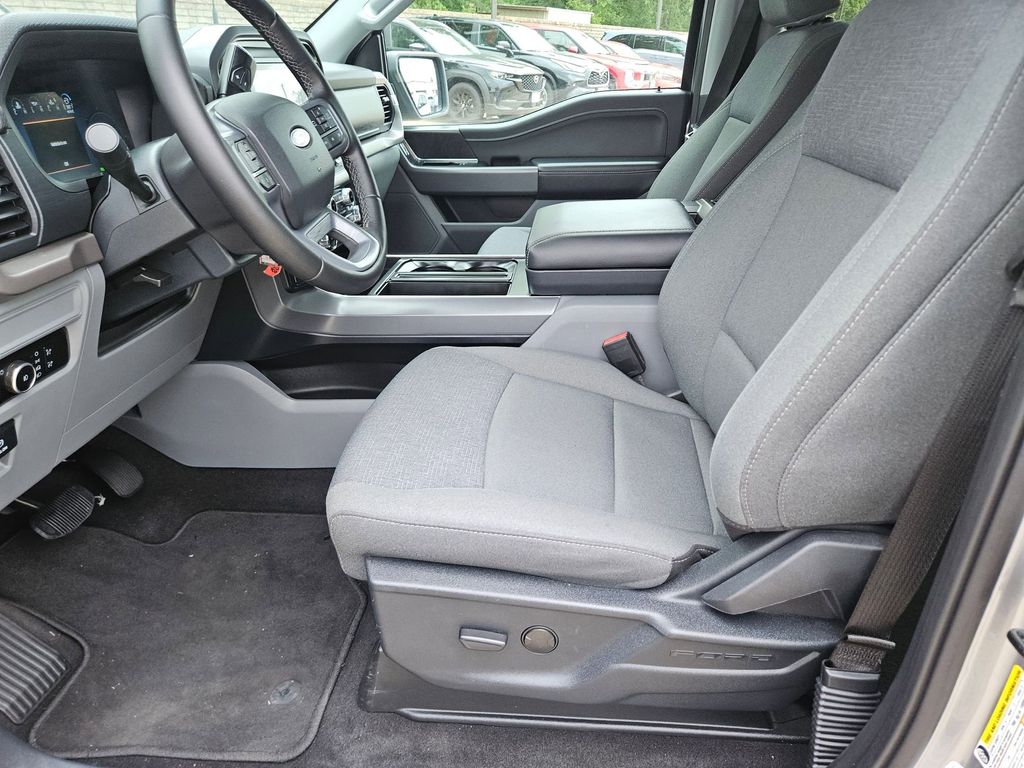 Thumbnail: 2025 Ford F-150 - 11