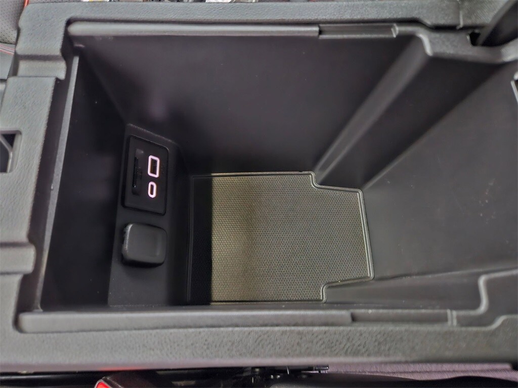 Thumbnail: 2025 Chevrolet Blazer - 26