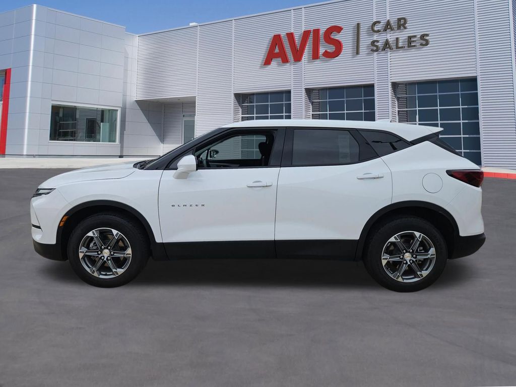 Thumbnail: 2025 Chevrolet Blazer - 2