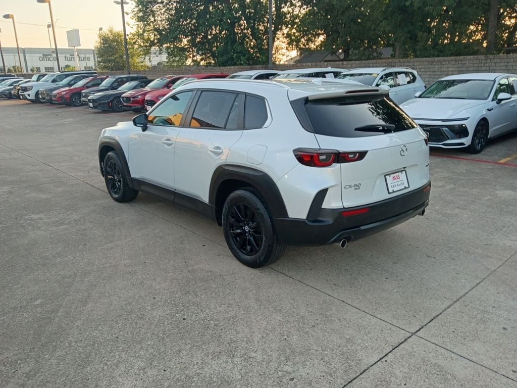 Thumbnail: 2025 Mazda CX-50 - 8