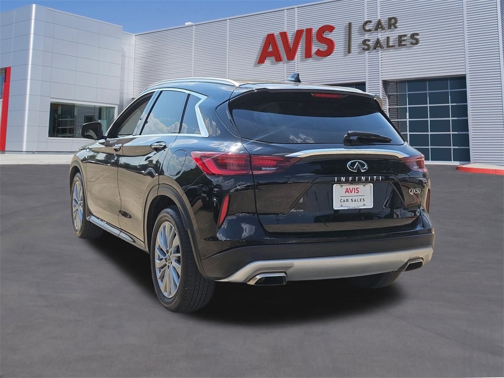 Thumbnail: 2024 INFINITI QX50 - 9
