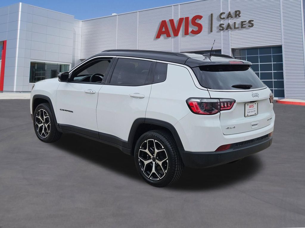 Thumbnail: 2025 Jeep Compass - 3