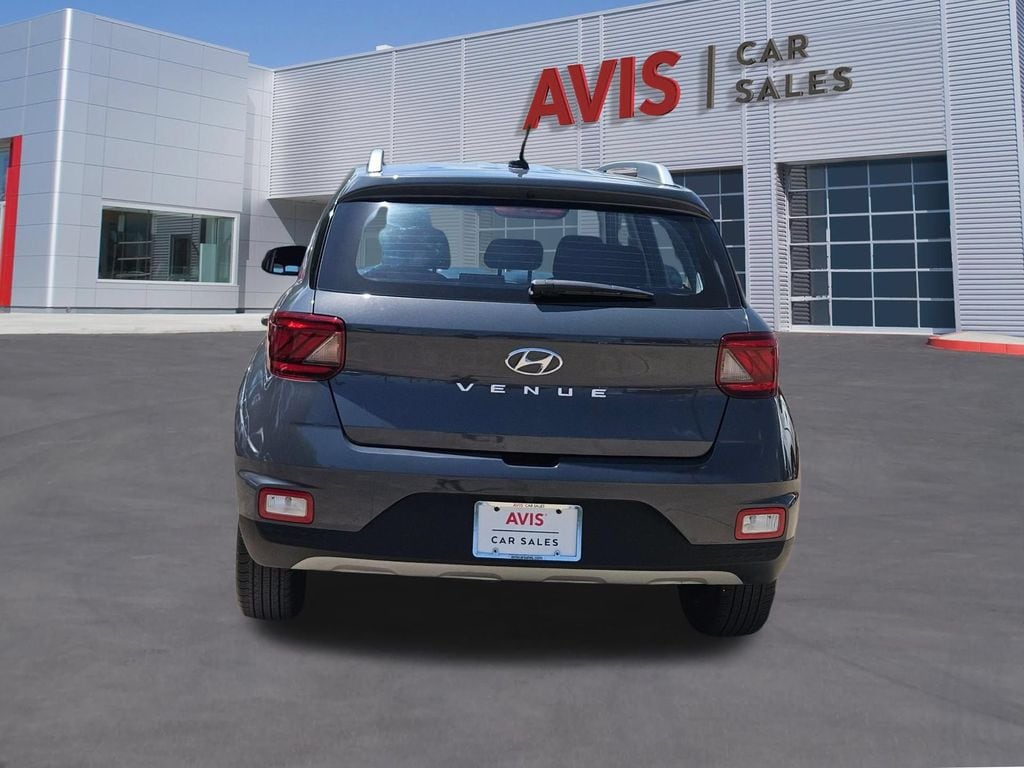 Thumbnail: 2025 Hyundai Venue - 5
