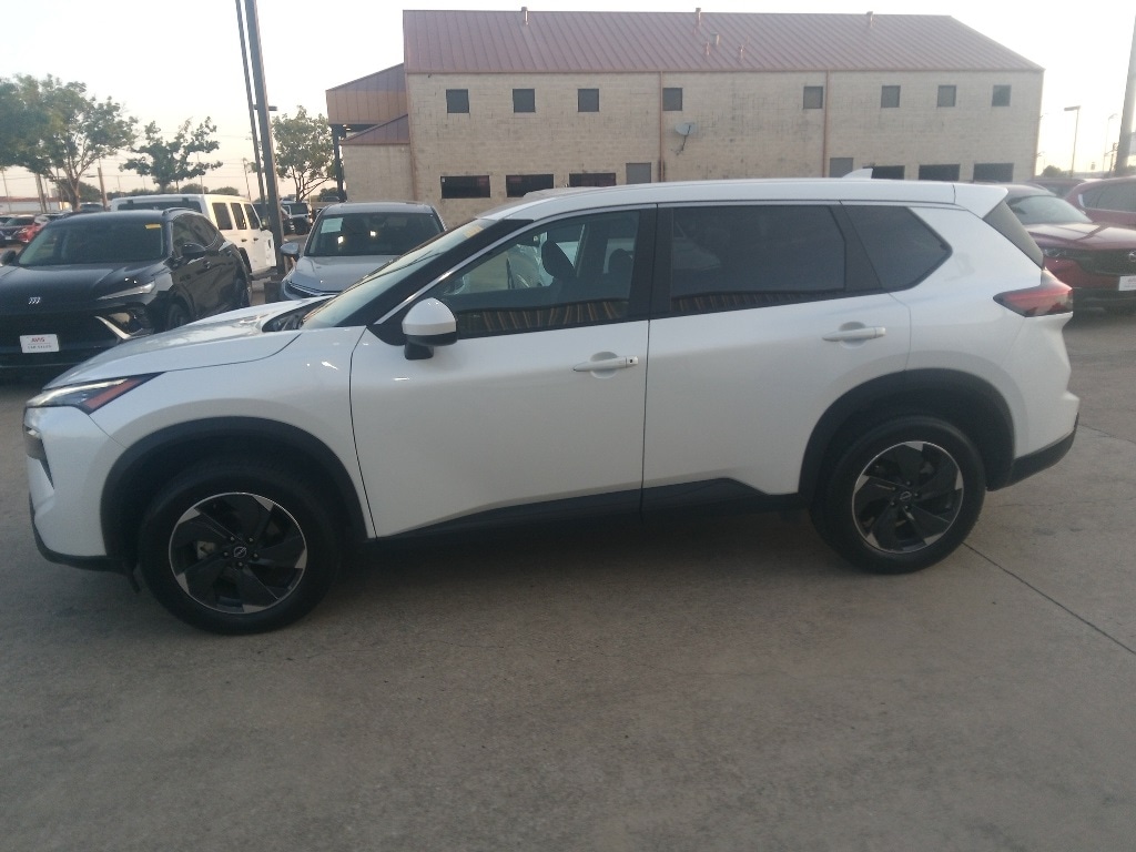 Thumbnail: 2024 Nissan Rogue - 3