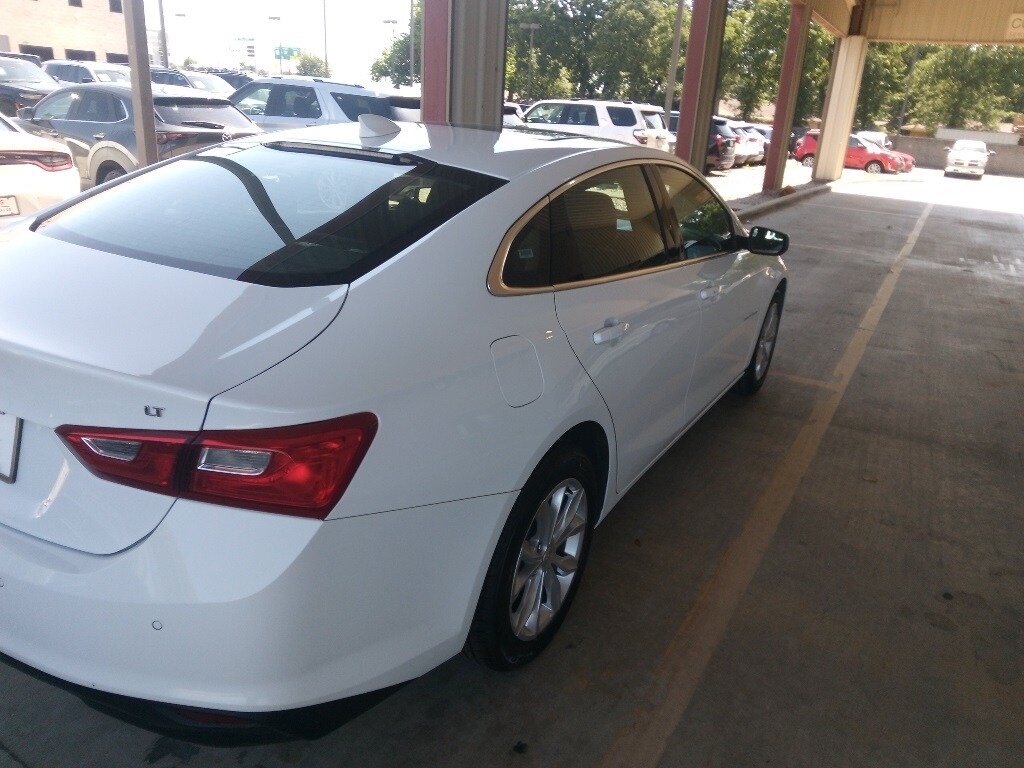 Thumbnail: 2024 Chevrolet Malibu - 6
