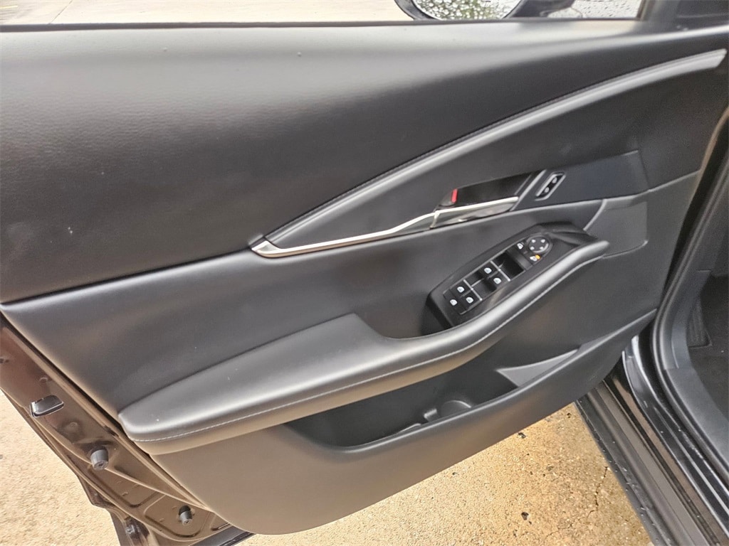 Thumbnail: 2025 Mazda CX-30 - 13