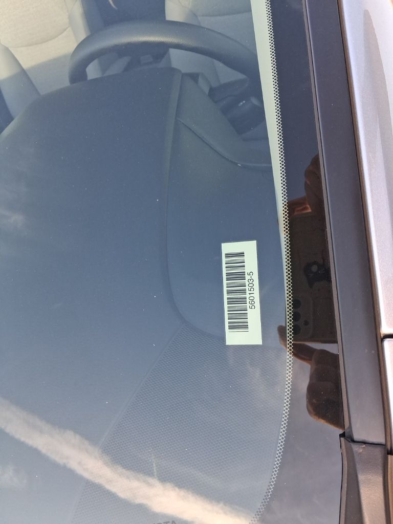 Thumbnail: 2025 Toyota Sienna - 12