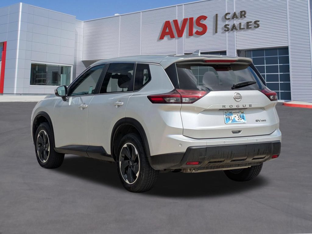 Thumbnail: 2024 Nissan Rogue - 9