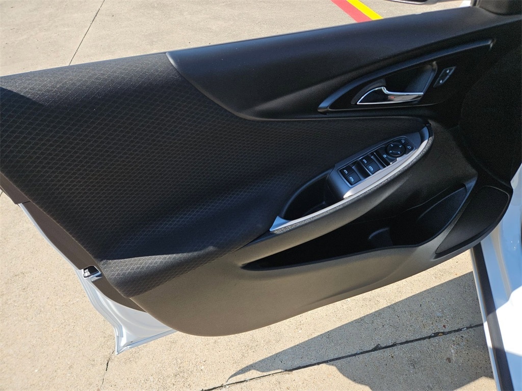 Thumbnail: 2024 Chevrolet Malibu - 11