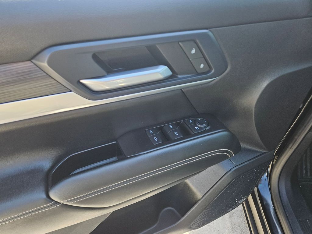 Thumbnail: 2025 GMC Terrain - 15