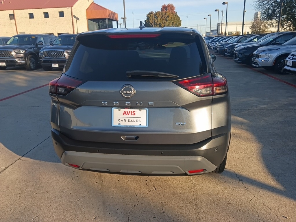 Thumbnail: 2023 Nissan Rogue - 9