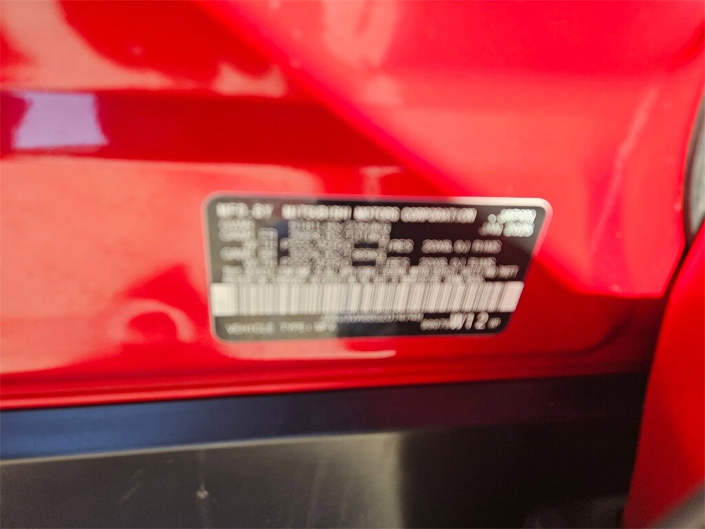 Thumbnail: 2025 Mitsubishi Outlander - 32