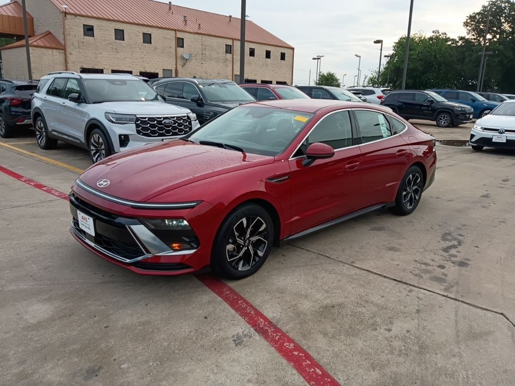 Thumbnail: 2025 Hyundai Sonata - 1
