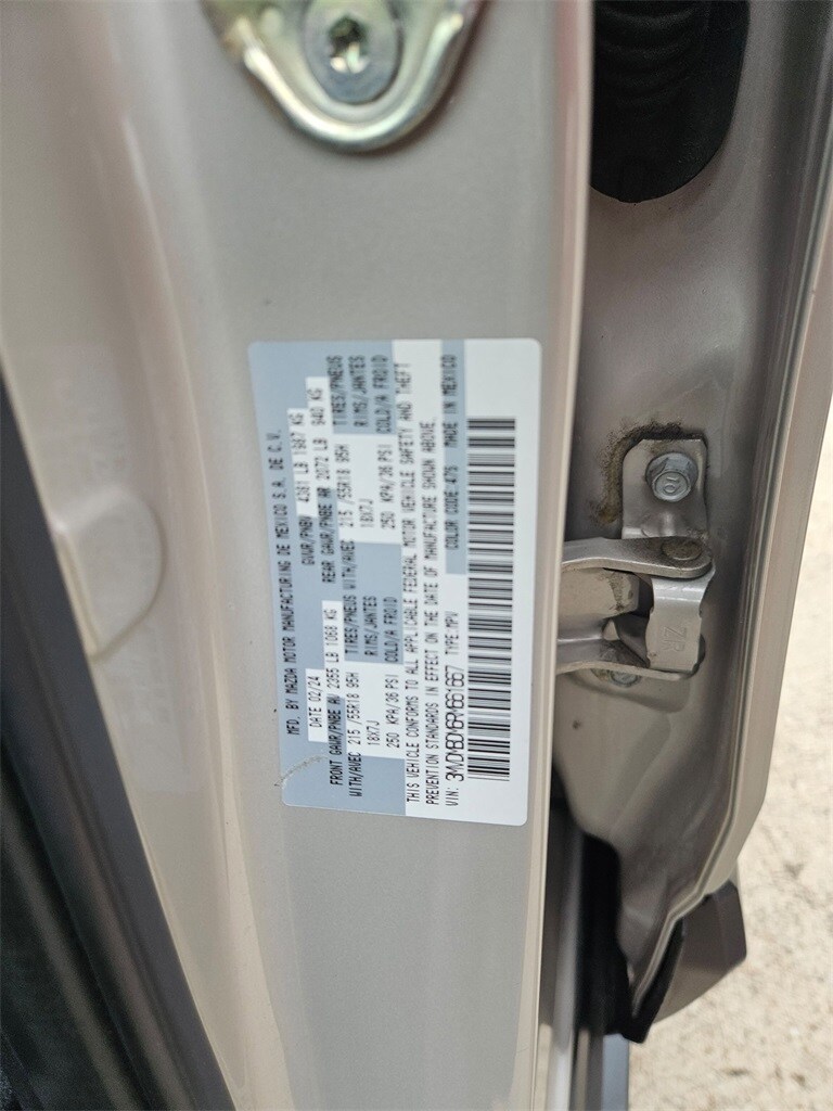 Thumbnail: 2024 Mazda CX-30 - 30