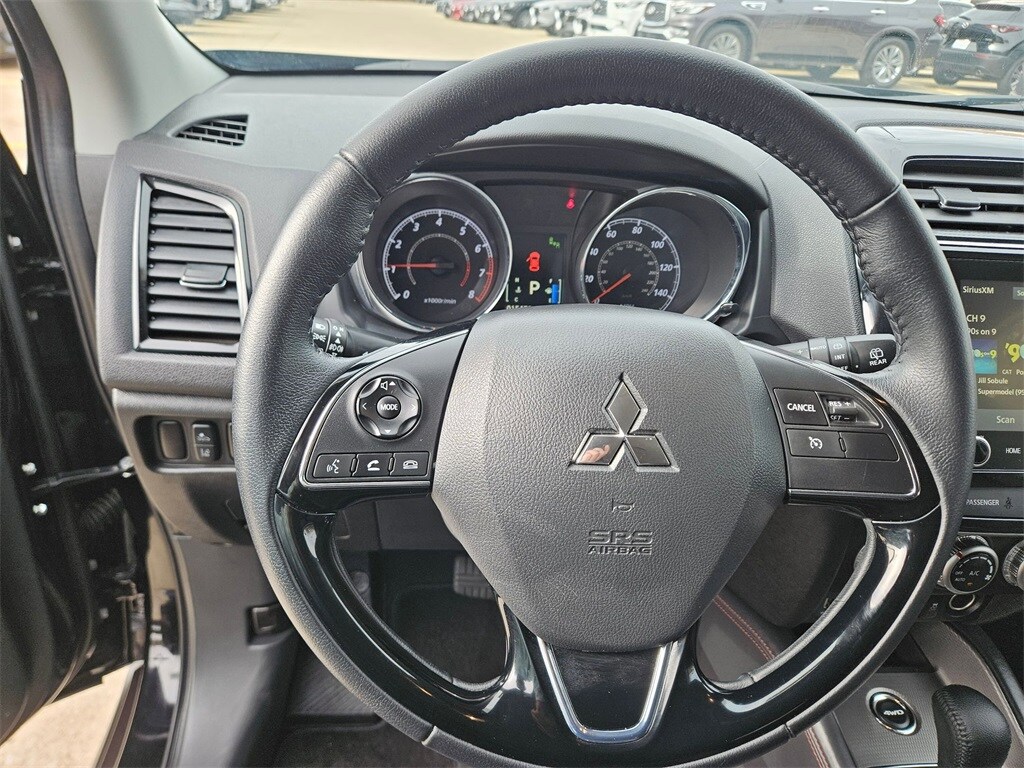 Thumbnail: 2025 Mitsubishi Outlander Sport - 17