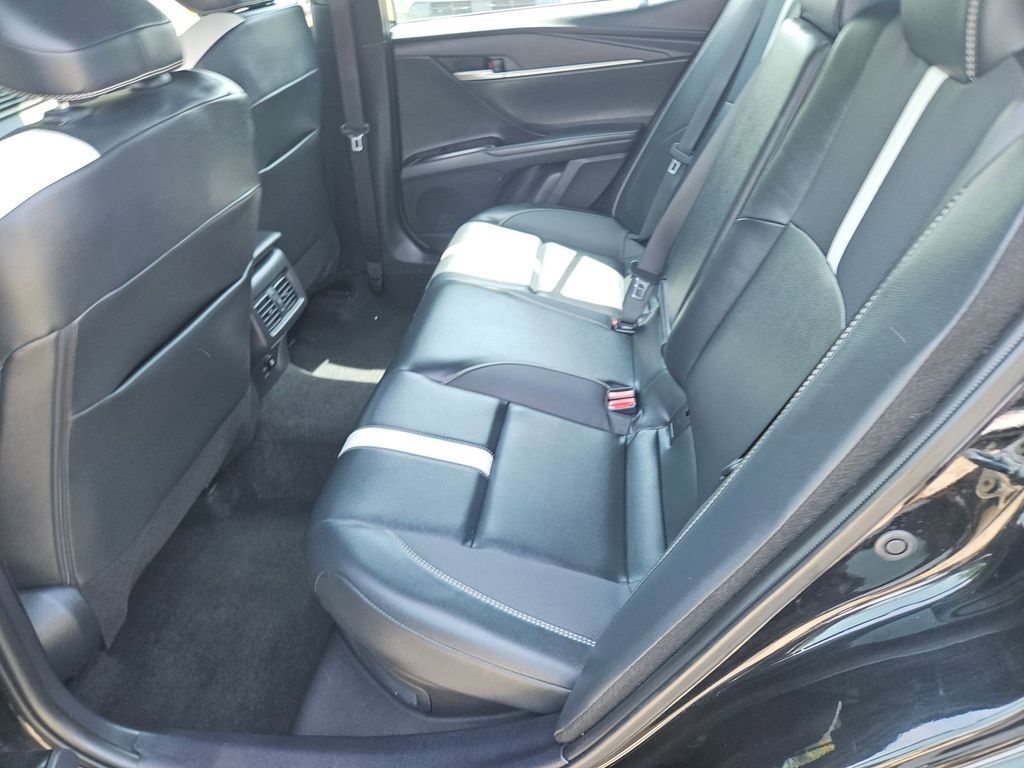 Thumbnail: 2025 Toyota Camry - 27