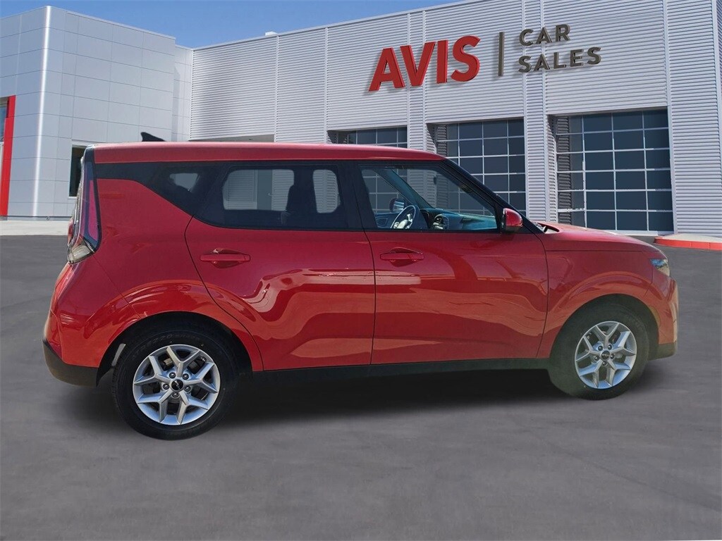 Thumbnail: 2024 Kia Soul - 7