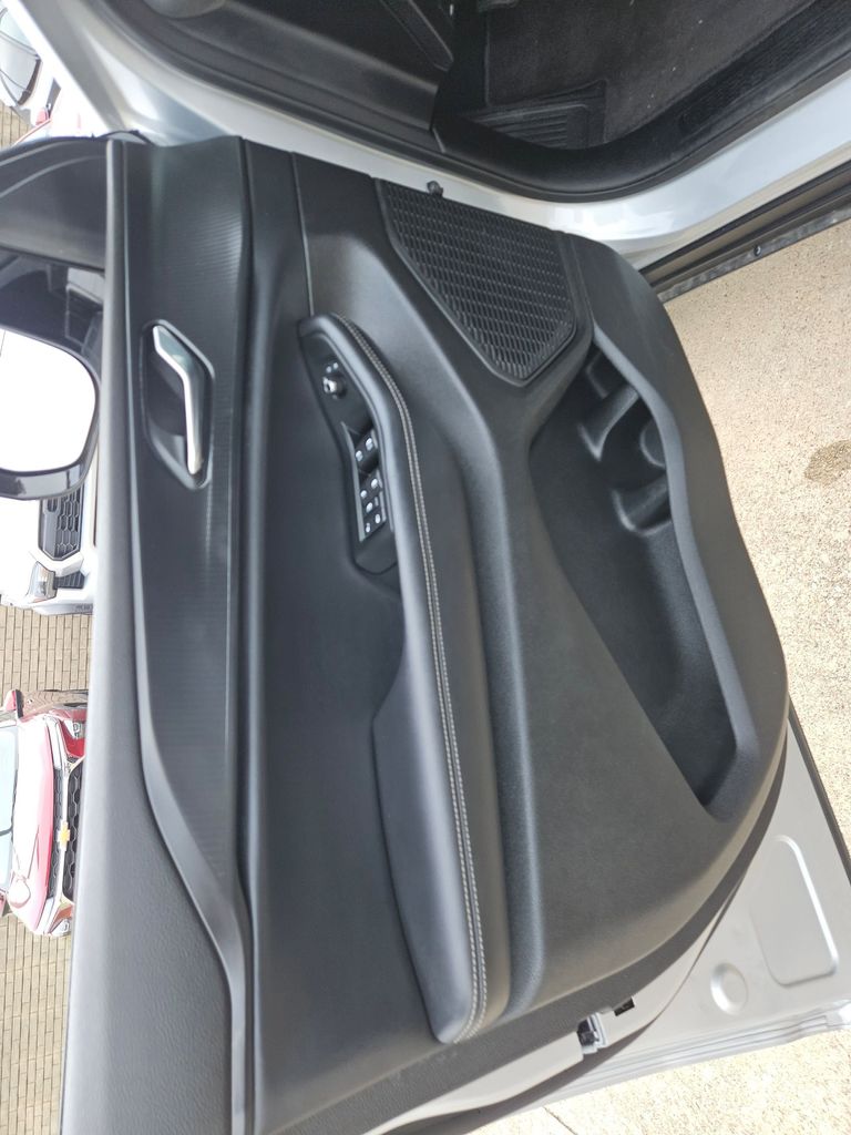 Thumbnail: 2025 Jeep Grand Cherokee - 30