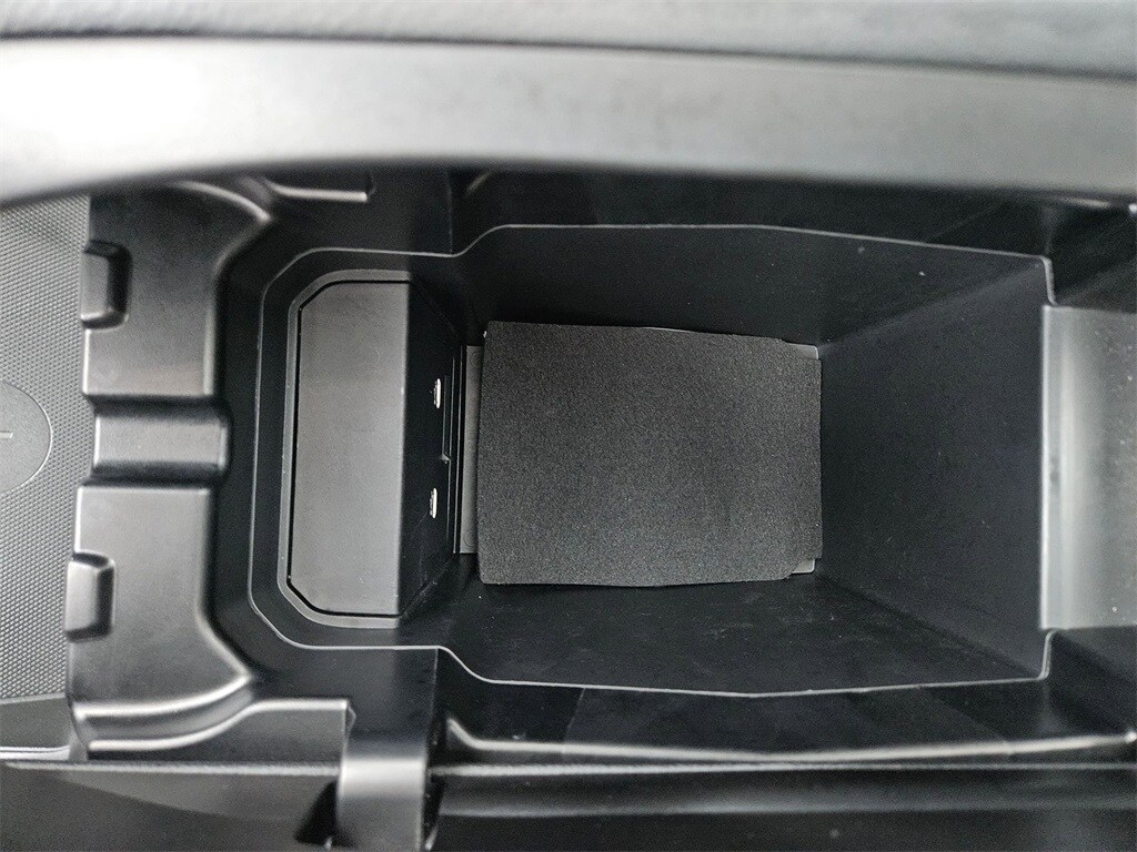 Thumbnail: 2025 Mazda CX-50 - 30